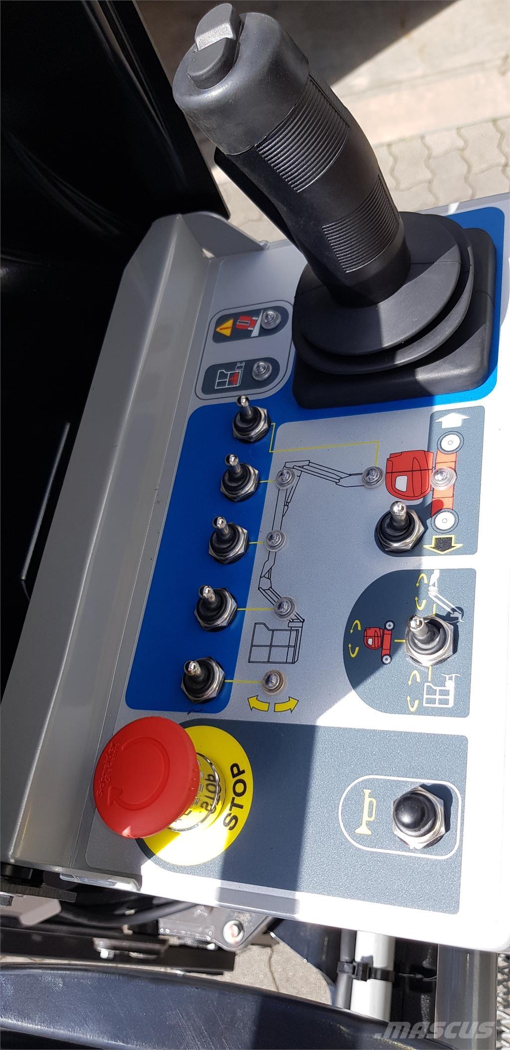 Manitou 120AETJ-C 관절형 전동이동 리프트