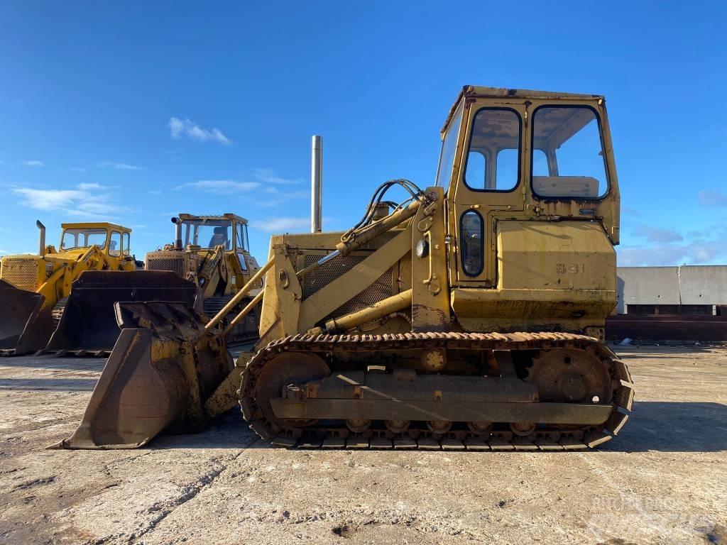 CAT 931 궤도식 로우더