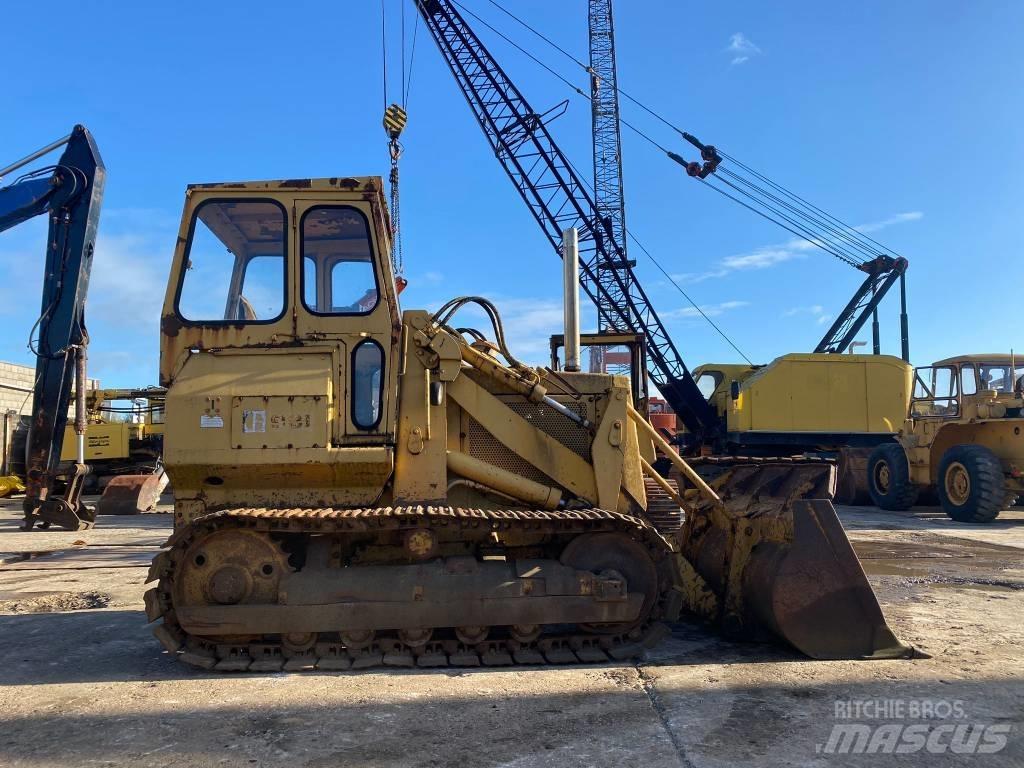 CAT 931 궤도식 로우더