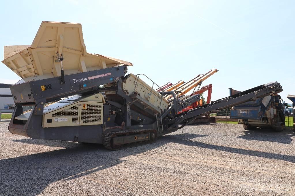 Metso S 2.5 이동식 선별기