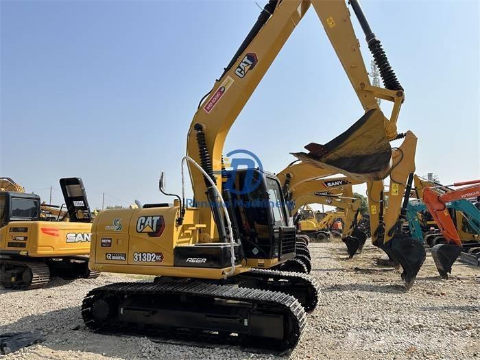 CAT 313D2GC 중형굴삭기 7톤-28톤