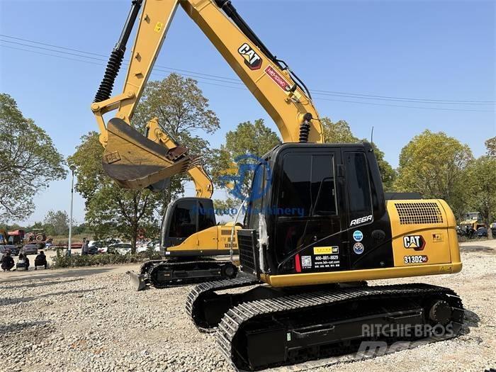 CAT 313D2GC 중형굴삭기 7톤-28톤