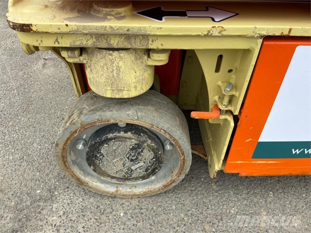 JLG 1230 ES (10150) 가위형 리프트