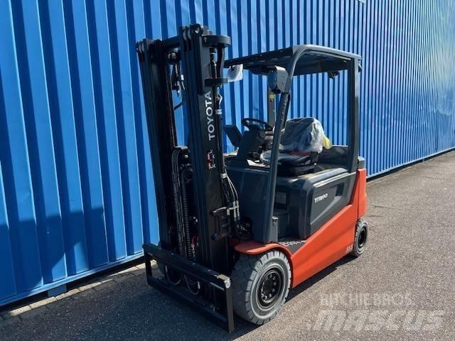 Toyota Traigo 80 전동 지게차