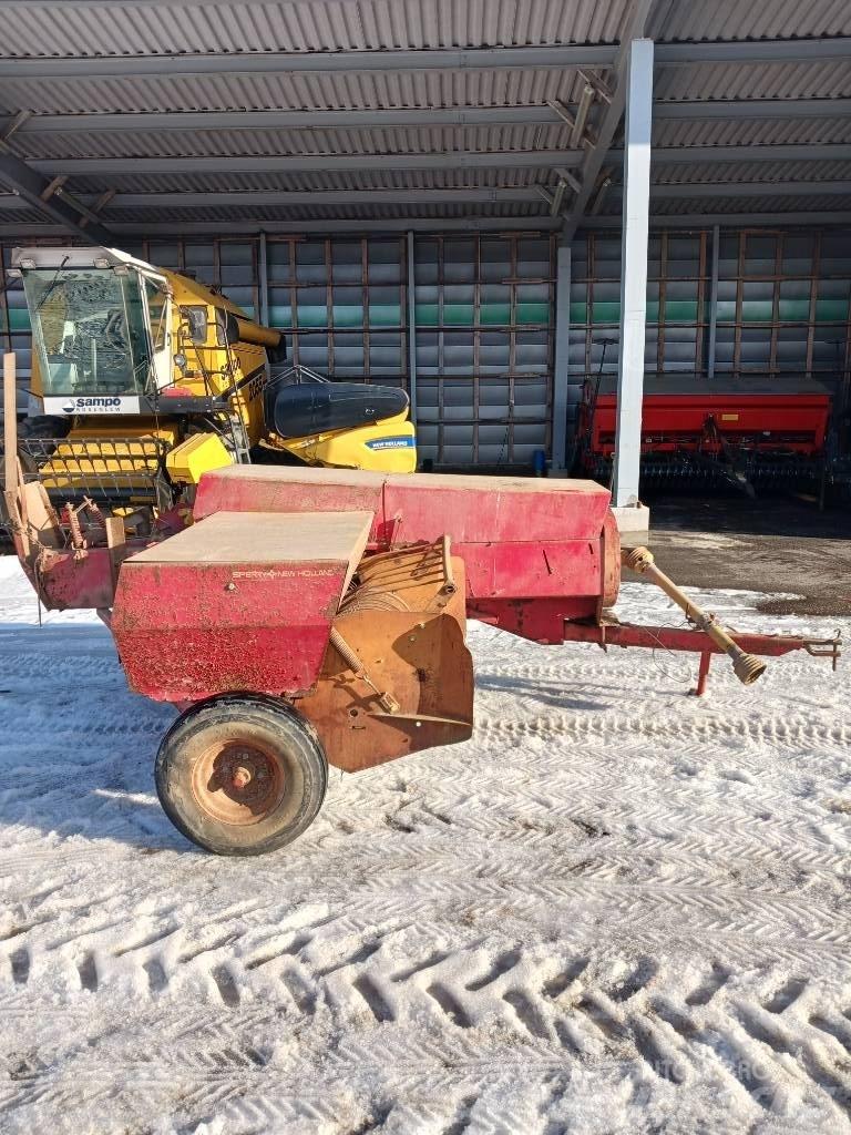 New Holland 265 각형 곤포기