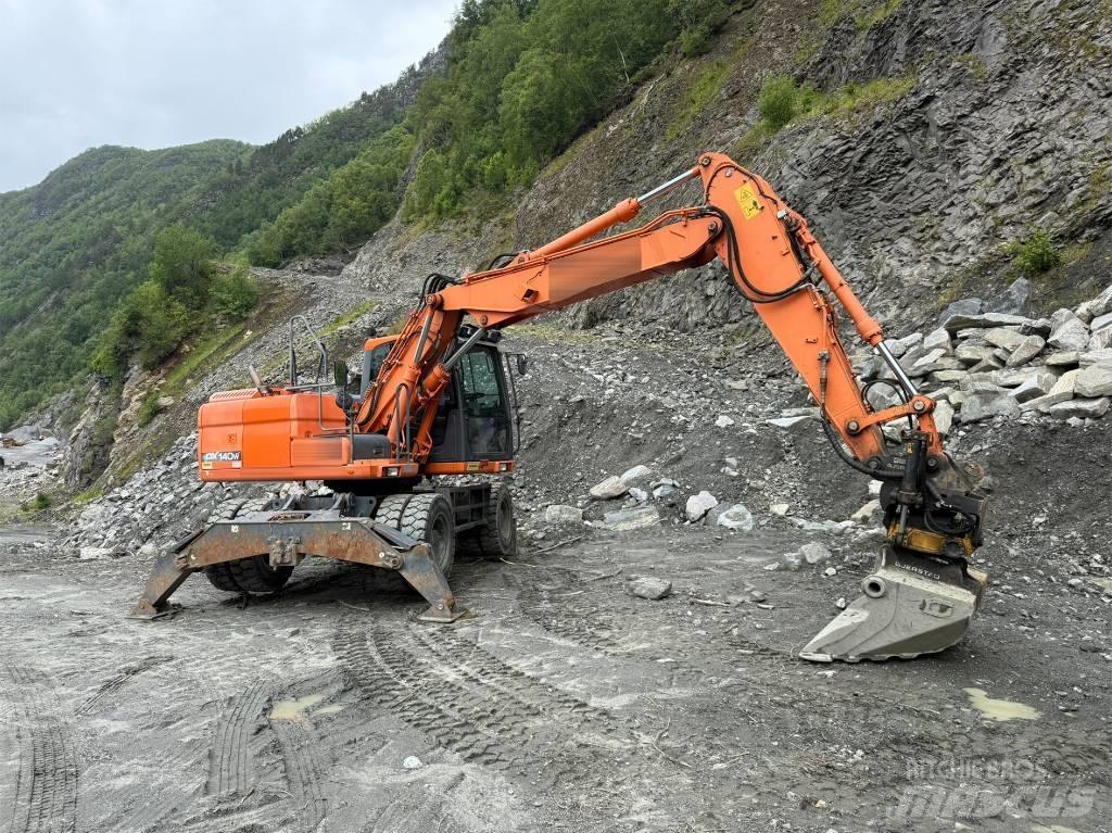 Doosan 140 W  휠 굴삭기