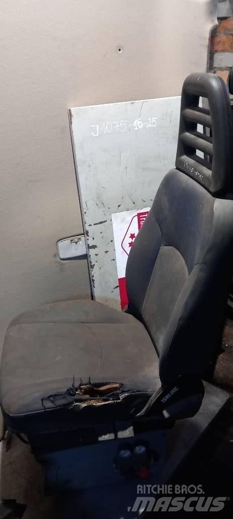 Iveco Daily.     3802247 캐빈 및 인테리어