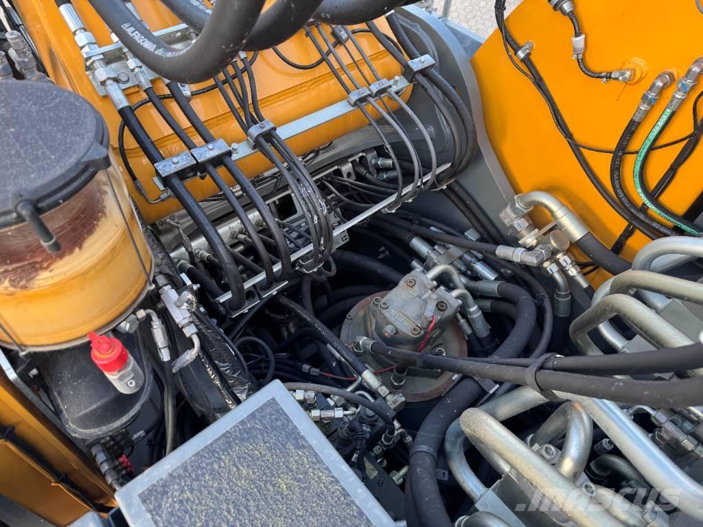 Liebherr LH40 폐기물/산업 처리기