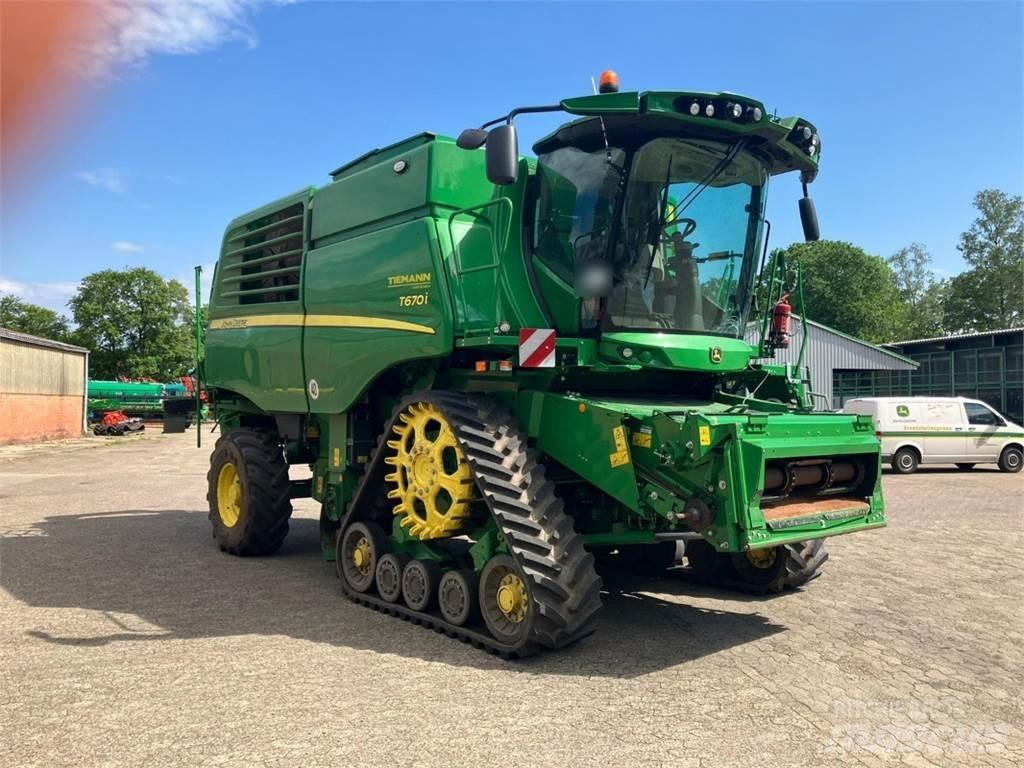 John Deere T670 콤바인 수확기