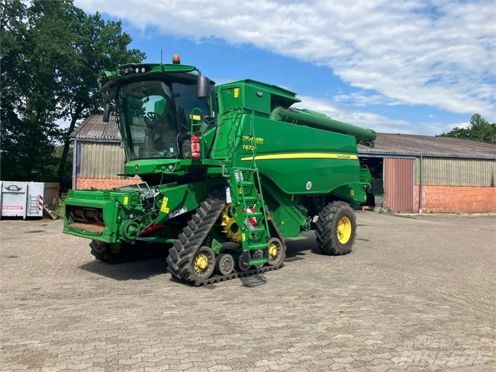 John Deere T670 콤바인 수확기