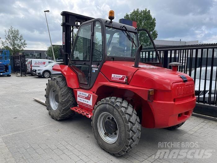 Manitou M50-4 험지용 트럭
