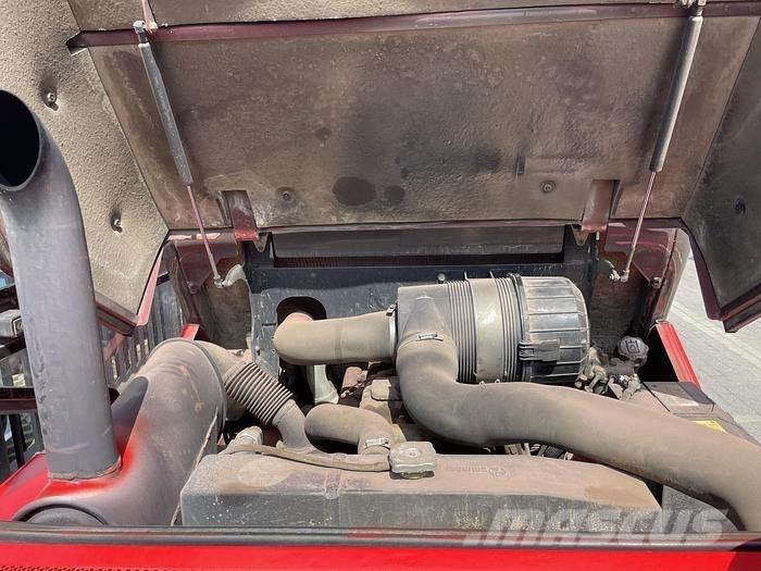 Manitou M50-4 험지용 트럭