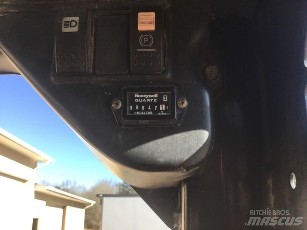 Takeuchi TS60V  스키드로더