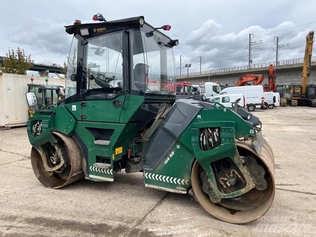 Bomag BW 154 AD-5 트윈 드럼 롤러