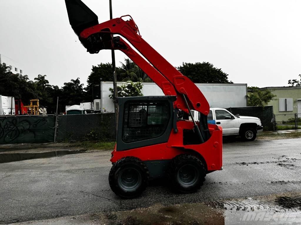 Kubota SSV 75  스키드로더