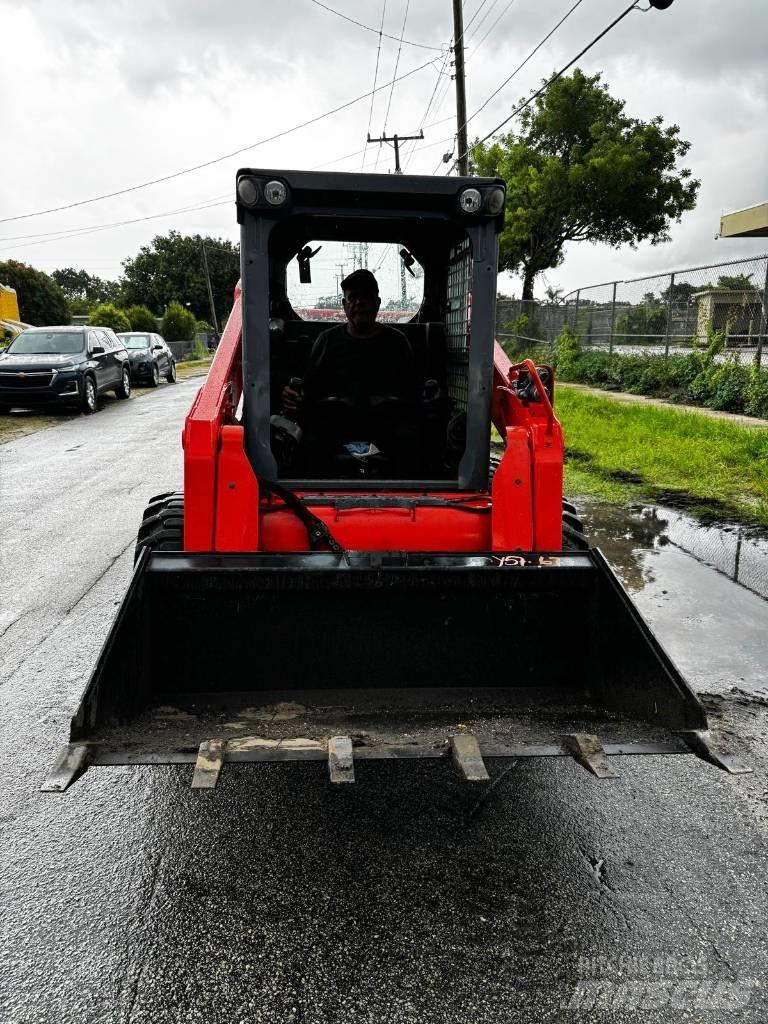 Kubota SSV 75  스키드로더