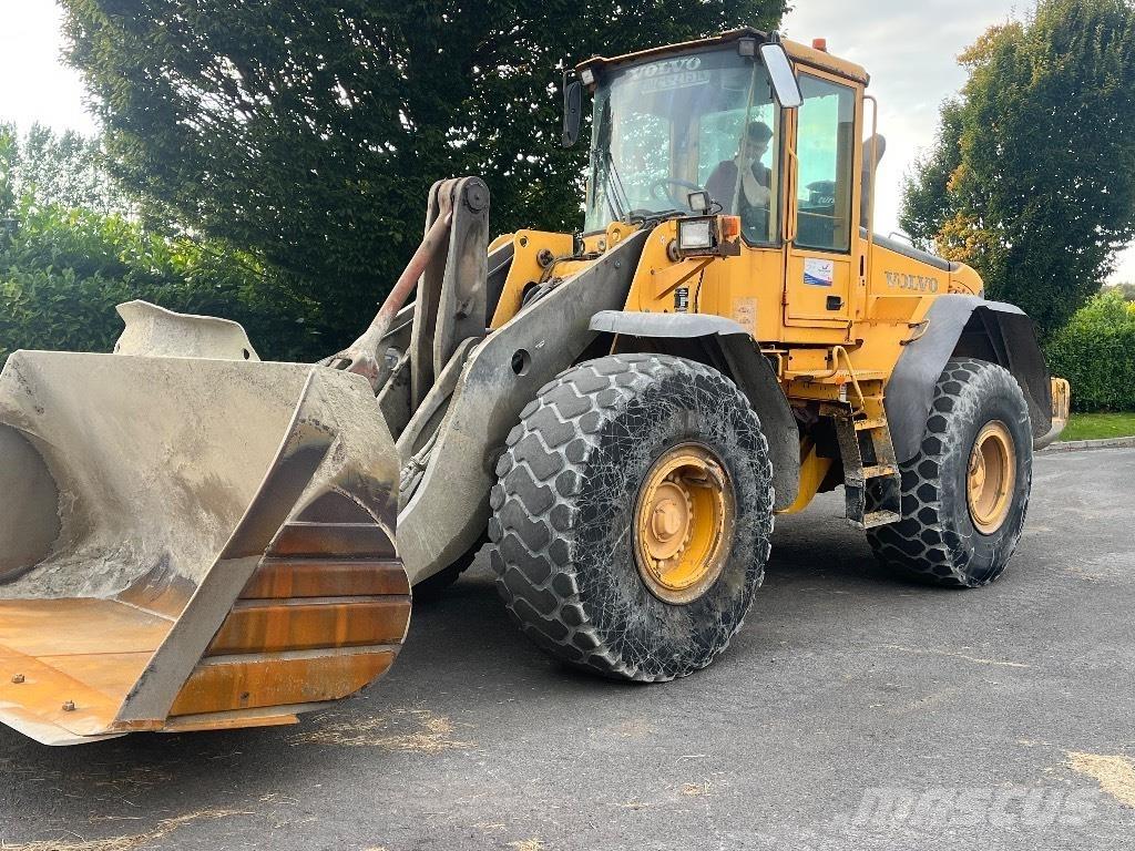Volvo L 120 E  휠로우더