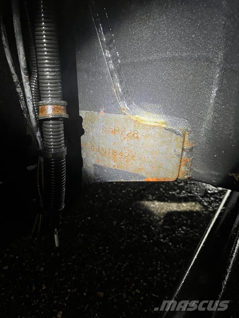 Volvo 8900 B9R 시내 버스