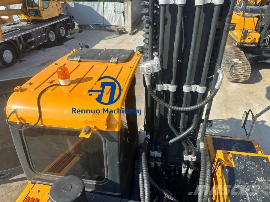 Hyundai R220LC-9S 대형 굴삭기 29톤 이상