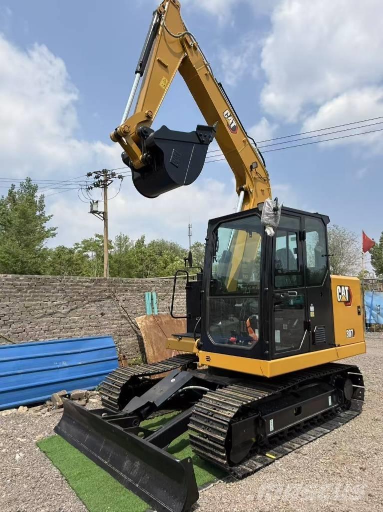 CAT 307 대형 굴삭기 29톤 이상