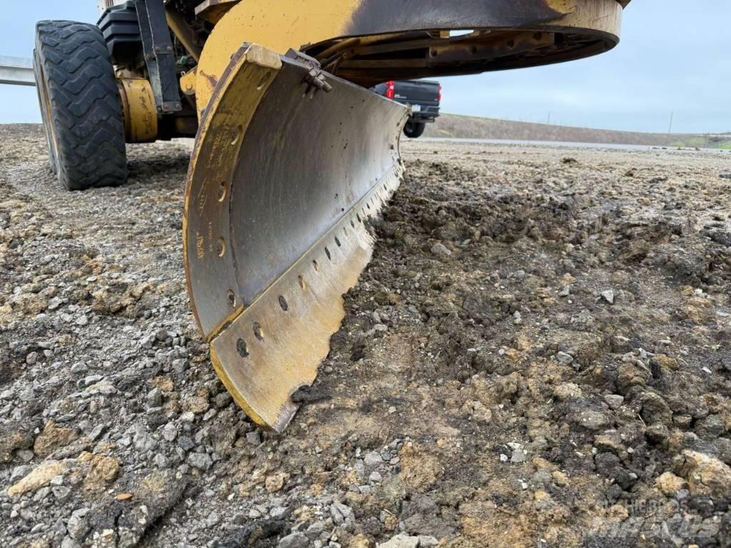 CAT 140H 그레이더