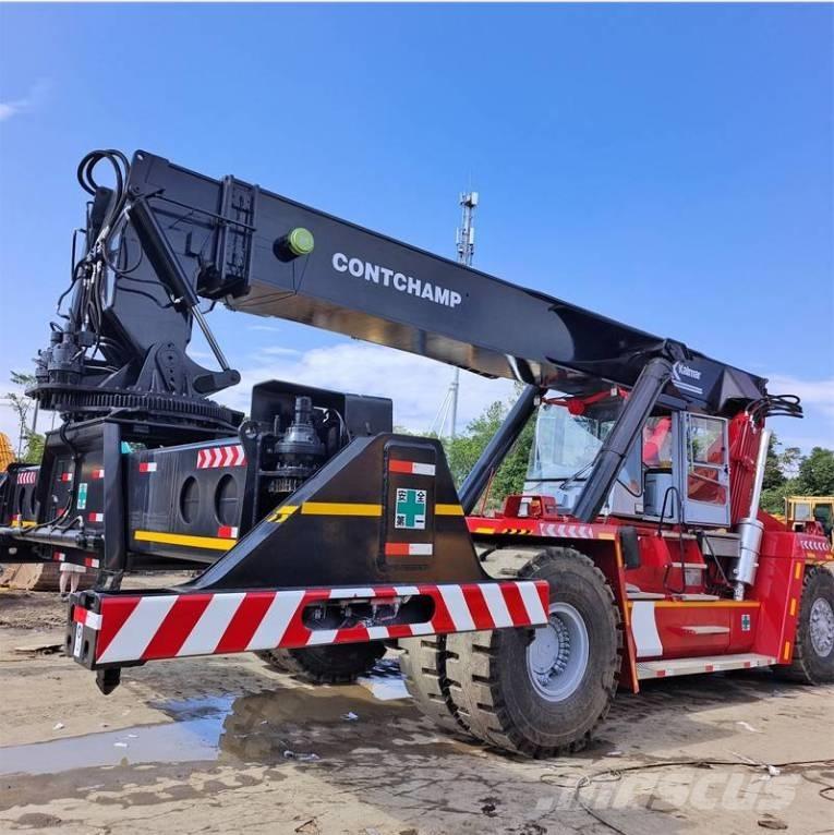 Kalmar DRF 450 리치 스태커