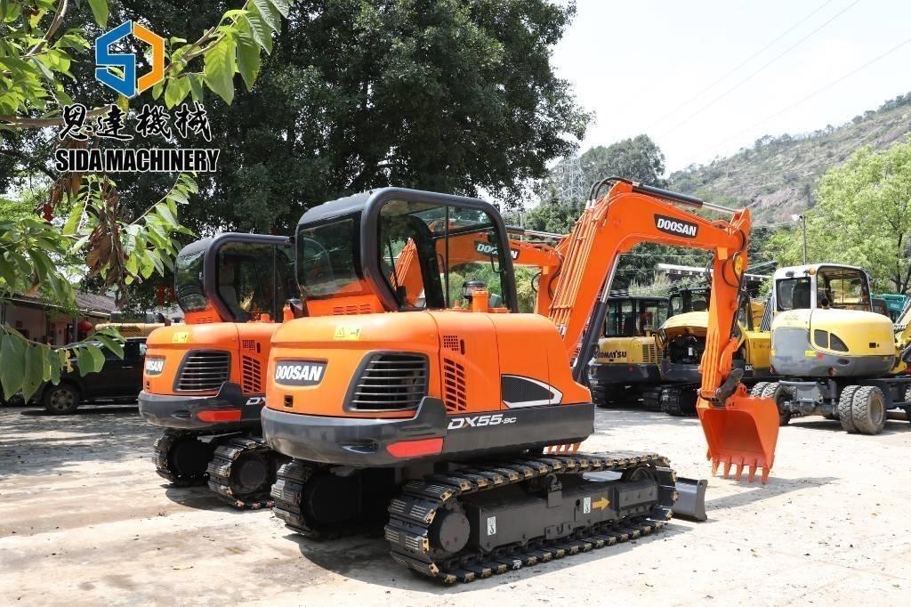 Doosan DX 55-9 C 소형 굴삭기 7톤 미만
