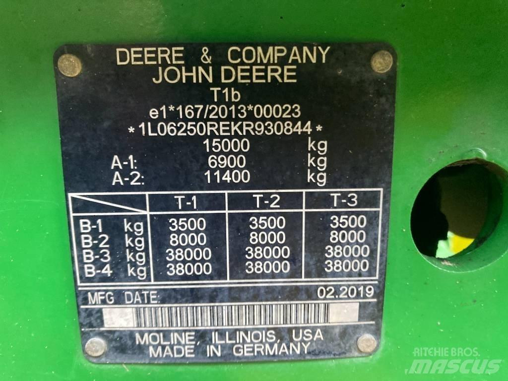 John Deere 6250 R 트랙터
