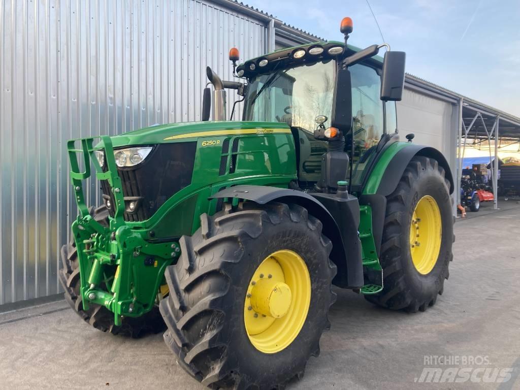 John Deere 6250 R 트랙터