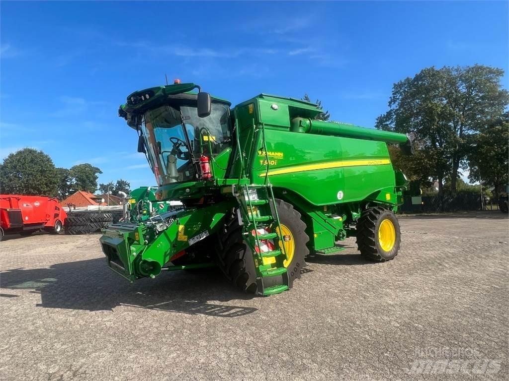 John Deere T560 콤바인 수확기