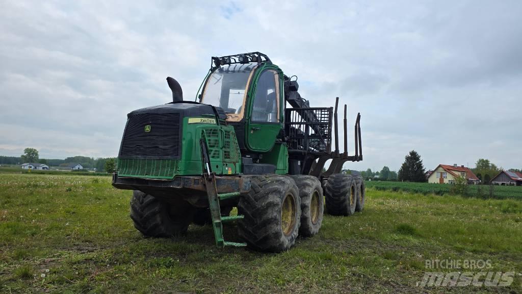 John Deere 1210 E 원목 포워더
