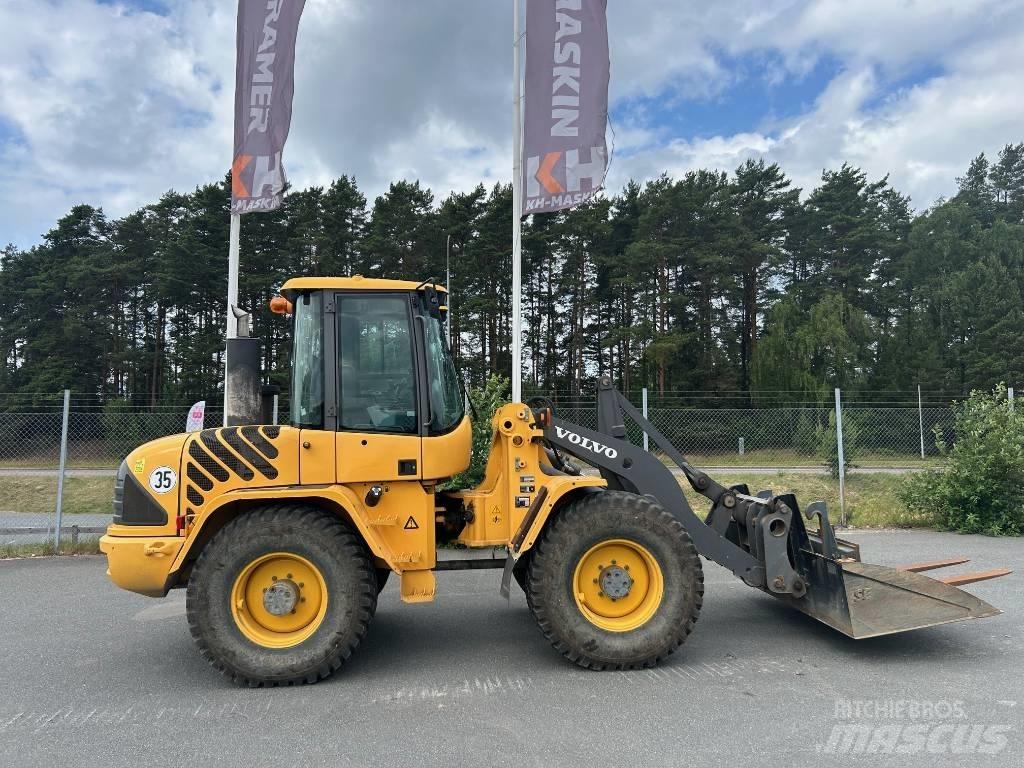 Volvo L 40 B  휠로우더
