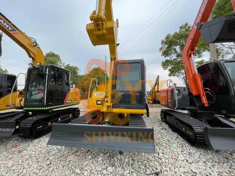 Komatsu PC 70 중형굴삭기 7톤-28톤