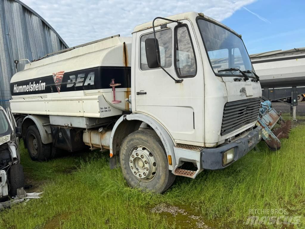 Mercedes-Benz 1417 탱커 트럭