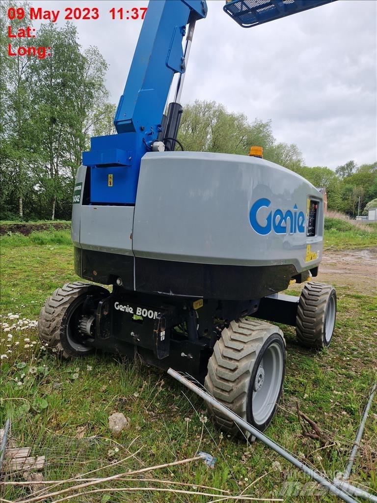 Genie Z45 FE Hybrid 관절형 전동이동 리프트