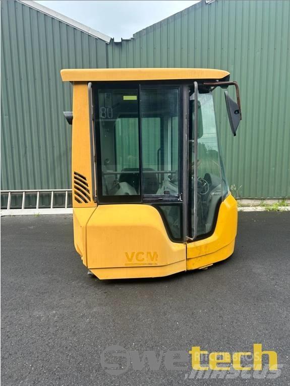 Volvo Cab 캐빈 및 인테리어