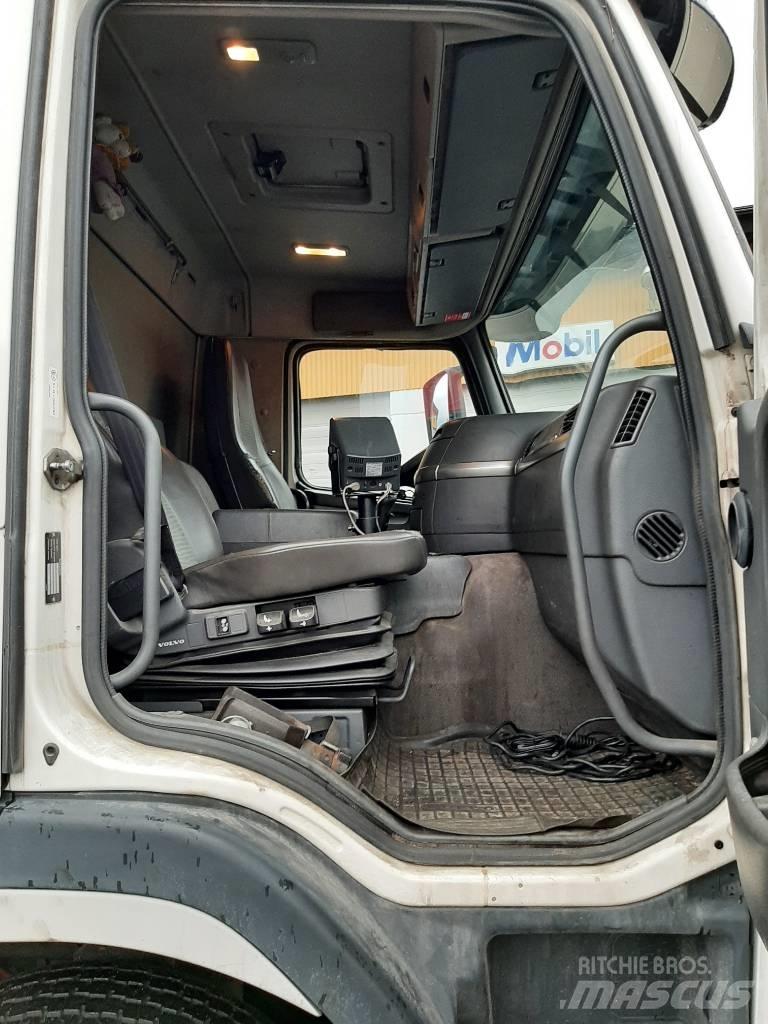 Volvo FM 9 폐기물 수거 트럭