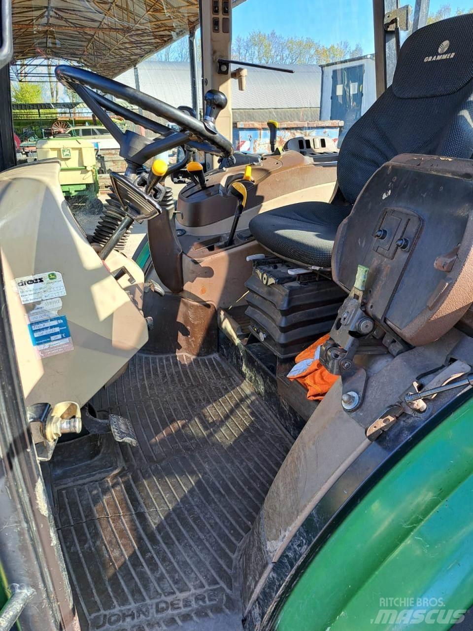 John Deere 5720 + FL 트랙터