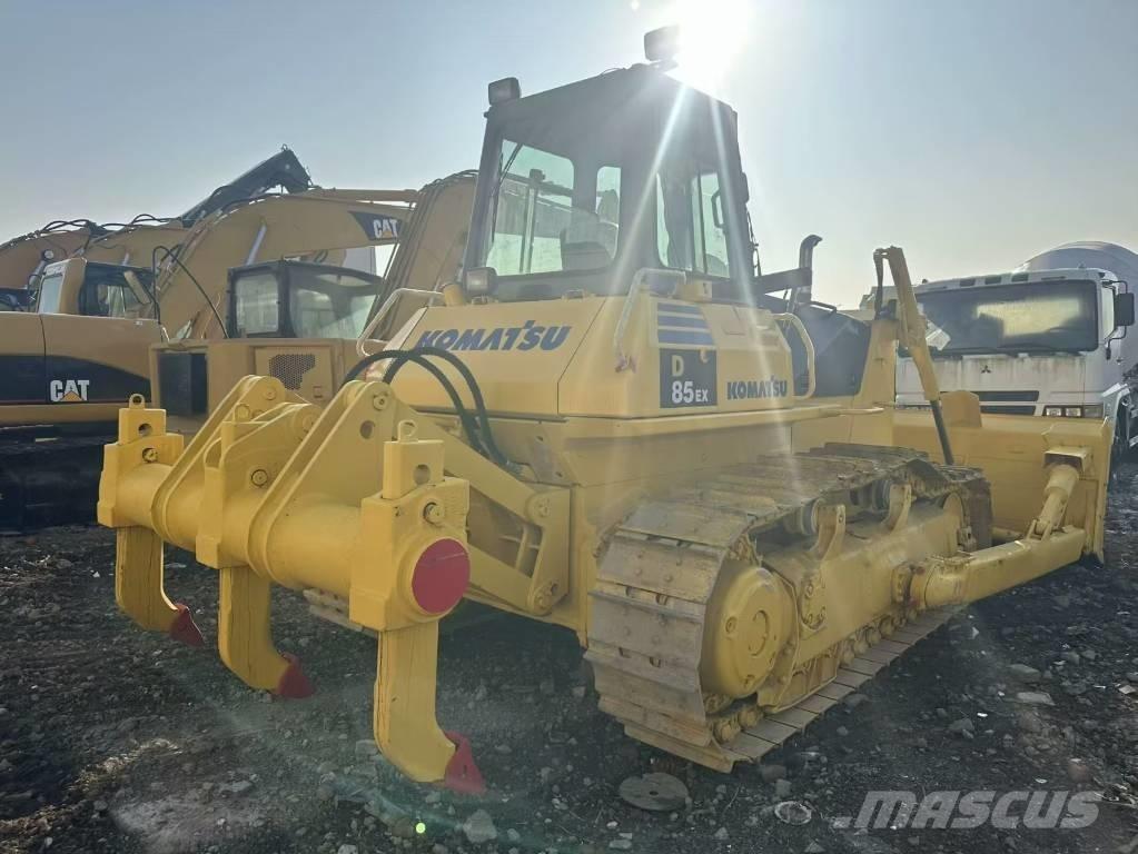 Komatsu D 85 E 크롤러 도저