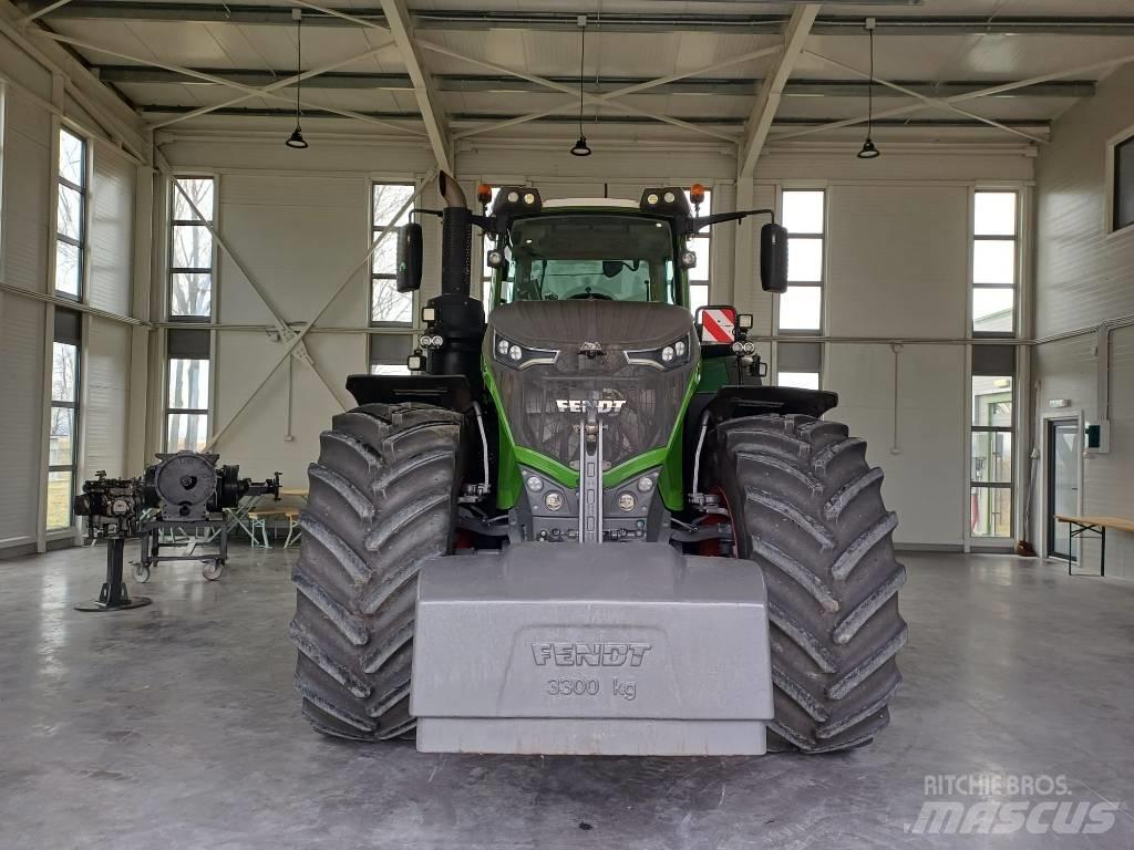 Fendt 1050 트랙터