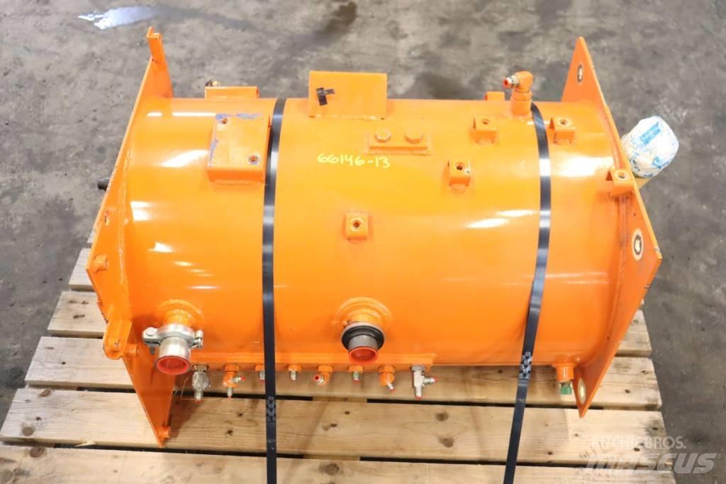 Hitachi 130 대형 굴삭기 29톤 이상