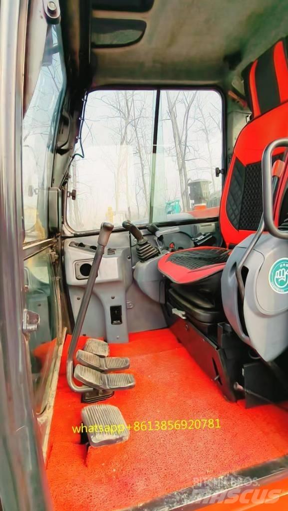 Kubota KX 185 중형굴삭기 7톤-28톤