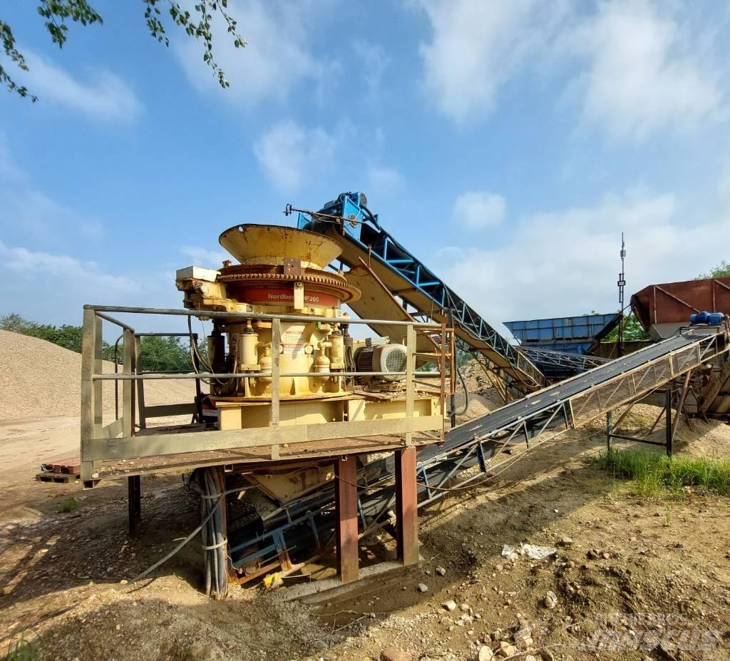 Metso HP 200 크러셔