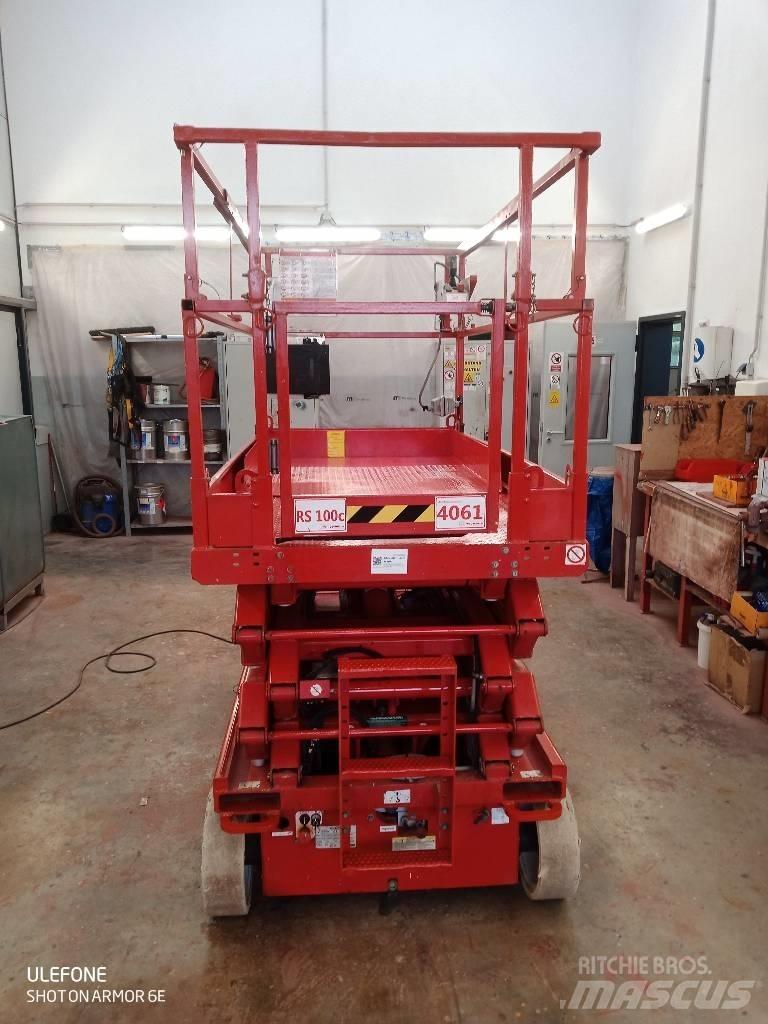 SkyJack SJ III 4626 가위형 리프트