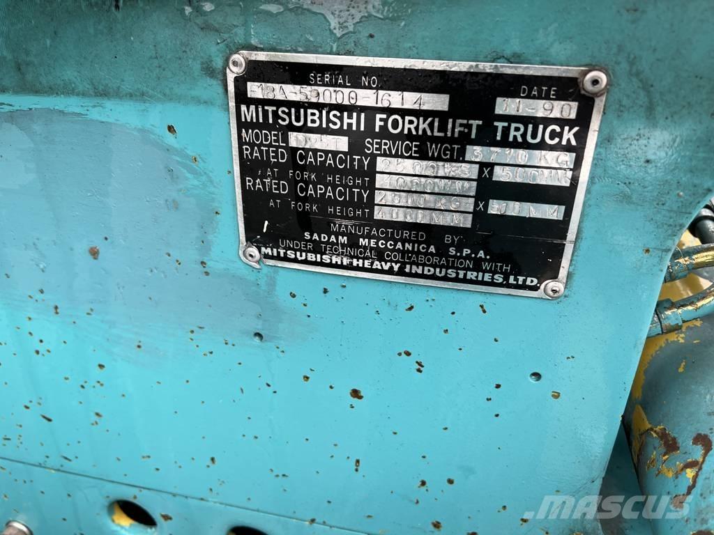 Mitsubishi FD 25T 디젤 지게차