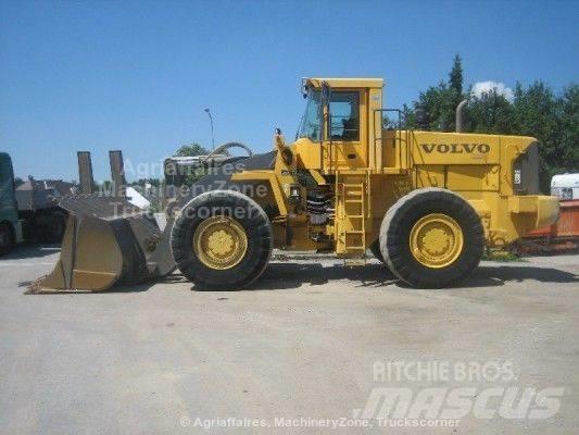 Volvo L 330  휠로우더