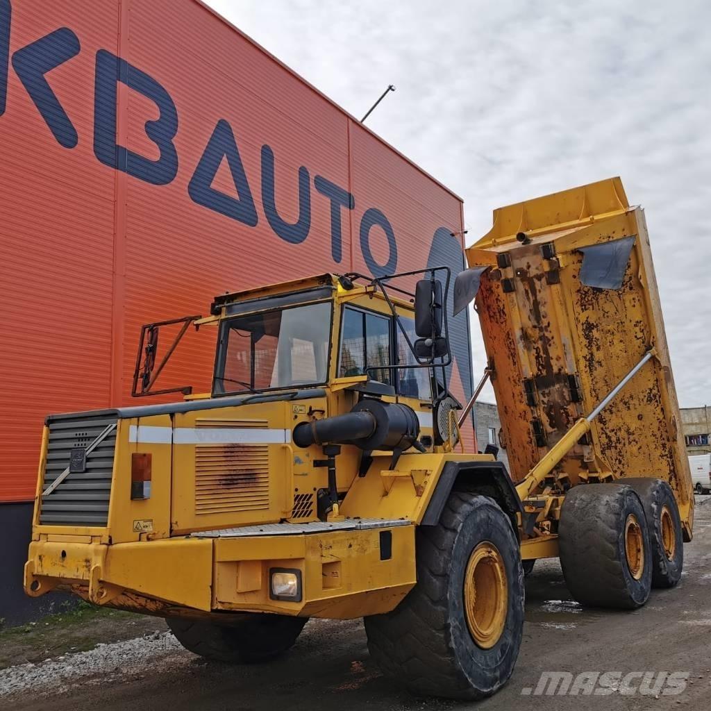 Volvo A 30 C Dumper 연결식 홀러