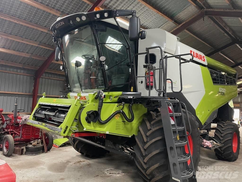 CLAAS Lexion 6700 콤바인 수확기