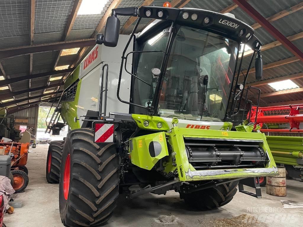 CLAAS Lexion 6700 콤바인 수확기