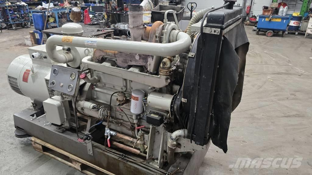 Perkins 6.354-T 엔진